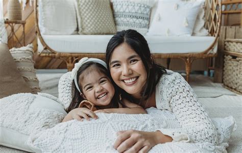 Mich Liggayu ng Jamich, ibinahagi na isa na siyang 'single mom'.